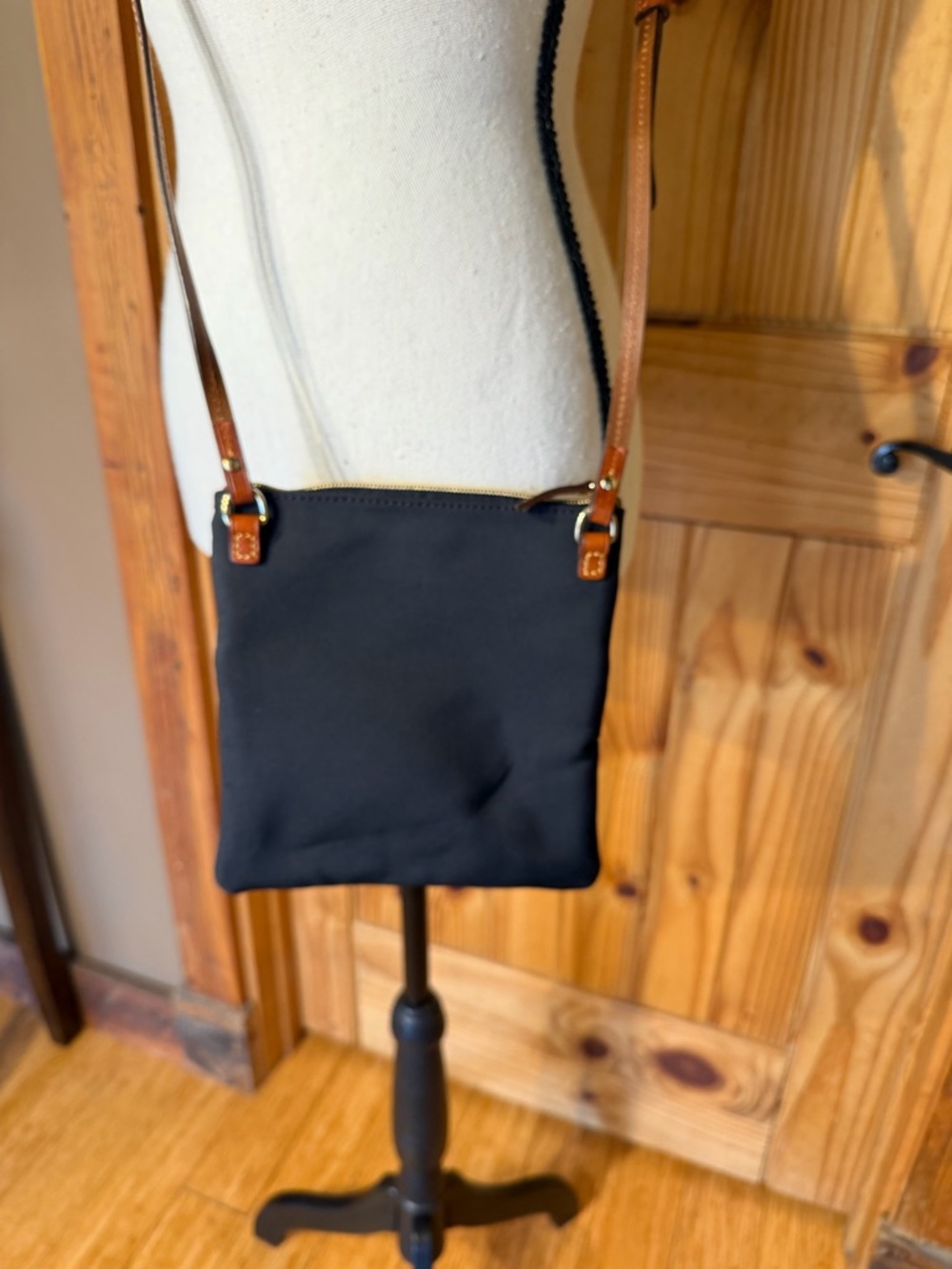 Dooney & Bourke Black Nylon North South Triple Zip Crossbody w/Leather Trim - Picture 5 of 6